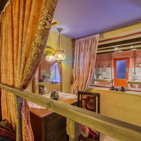 Fatma Hanoum Boutique דירה *