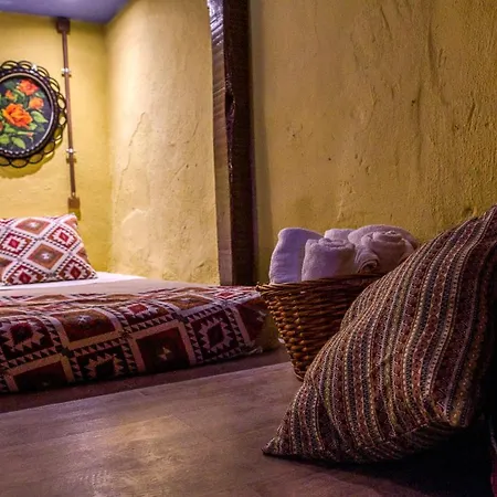 Fatma Hanoum Boutique * עיר רודוס