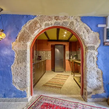 Fatma Hanoum Boutique * עיר רודוס