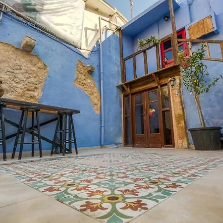 Fatma Hanoum Old Town *